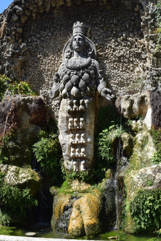 Villa d'Este Fontan della Madre Natura